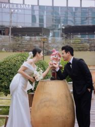 -派丽莫Pellimo原创设计婚纱品牌