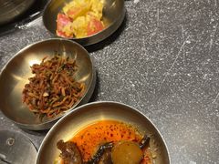 -草家酱蟹炭火烤肉店(珲春南路一店)