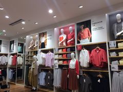 -优衣库(深圳万象天地旗舰店)