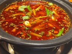 -小饕荟雅安贡椒鱼鲜馆(广福桥店)