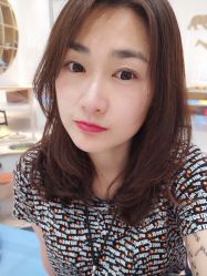 -FRIDAY星期五专业美发沙龙