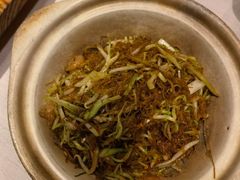 -巷子里小酒馆(繁荣路店)