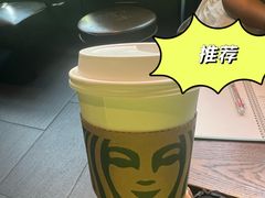 -星巴克(七宝领展广场1F店)