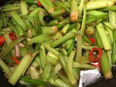 -坛宗剁椒鱼头(河西王府井店)