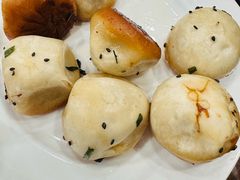 -老陆稿荐(西中市店)