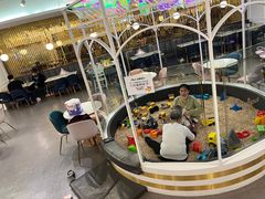 -Lilliput粒粒堡亲子餐厅(置汇旭辉店)