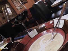 -SISTERS BAR RESTAURANT川意酒馆(嘉善老市H楼店)