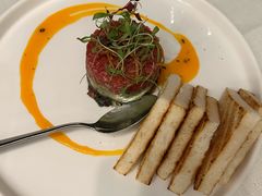 牛肉塔塔配牛油果黑橄榄酱-Solo(衡山路店)