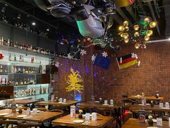 -1886德国汽车餐厅(外滩十六铺码头店)