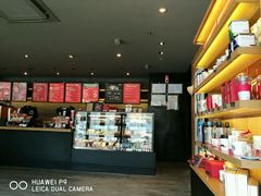 -星巴克(宁波东门银泰店)