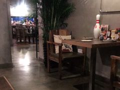 -HIGH FIVE哈福手工汉堡(桂林路店)