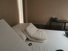 -尚足影院式足疗·住宿·美食(解放碑店)