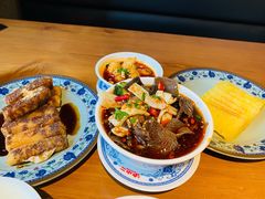 -炉小二铜锅牛蛙•川湘菜(三里屯店)