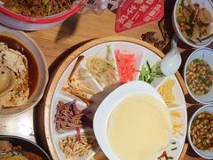 -怪噜范·老贵阳街头名小吃(汇金星力城店)