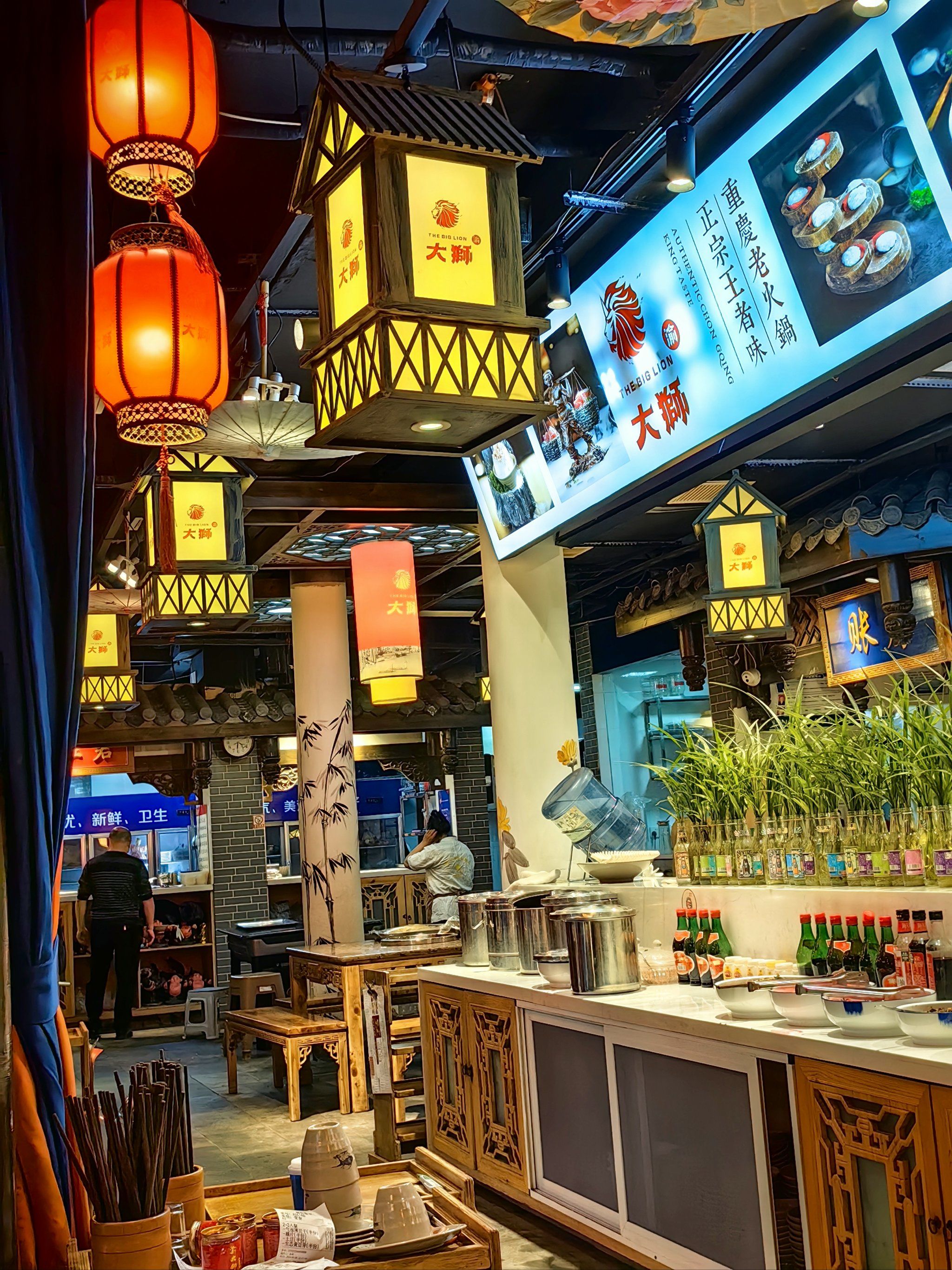 渝大狮大足店餐厅氛围及菜品都很好