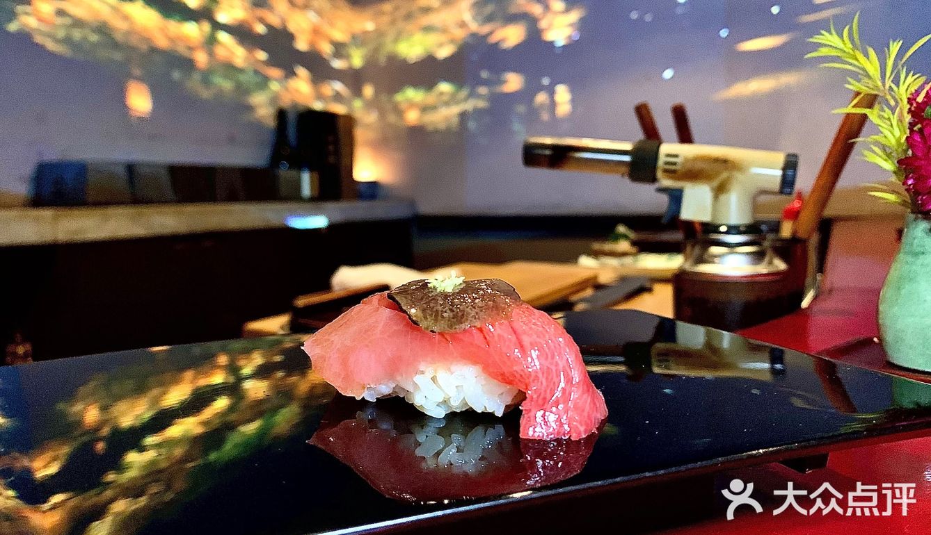 秋天约朋友一起吃个晚餐