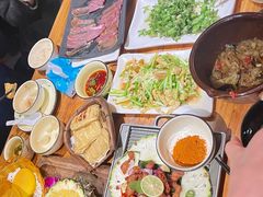 -老滇山寨•云南特色菜•地方菜•民族风情歌舞表演(金碧店)