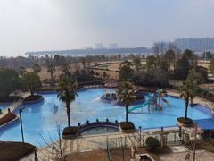 -湖北文旅洪宾红莲湖酒店