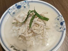 -肖四女乐山跷脚牛肉(南汇大学城生活广场店)