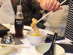 -鲜入围煮花胶鸡海鲜火锅