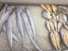 -渔中舟海鲜大排档(普陀沈家门店)