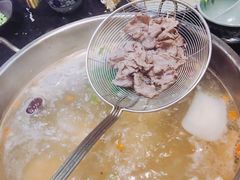 -四点金潮汕鲜牛肉火锅(金猴名居店)