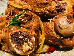 -95号酱骨·一块豆腐(展春园西路店)