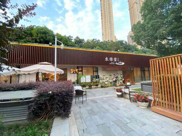 水乐棠·食谱江景餐厅(武昌江滩店)-"这应该是中的价值最高的霸王餐了