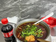 -铁锅哥米线