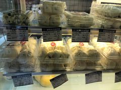 -白玉兰食品甜凤店(合生汇店)