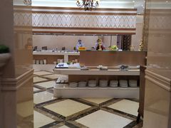 -山明水秀大饭店