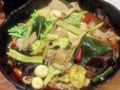 -万记麻辣烫国展总店