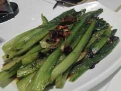 豆鼓鲮鱼炒油麦菜-至潮餐厅精致粤菜·活鲈鱼·走地鸡(珠江新城店)