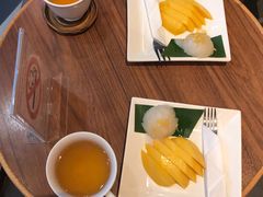 -Let’s Relax Spa(Siam Square One)