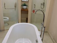 -三亚亚龙湾雅高美爵酒店