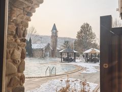 -大连罗马假日酒店温泉