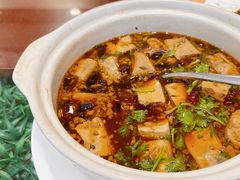臭豆腐肥肠煲-正晴和酒店(黑龙江路店)