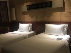 -三亚湾海居铂尔曼度假酒店