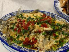 清蒸白水鱼-邱记私房菜·十八年本地菜