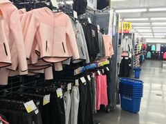 -迪卡侬(燕山店)