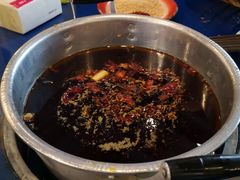 经典锅底-马路边边串串香(双井直营店)