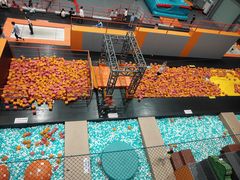 -极限PLAY运动娱乐新世界·团建派对潮玩休闲馆·室内蹦极高空游乐园