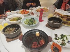 -沪华海鲜大酒楼(南汇店)