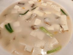 虾潺烩豆腐-涌上外婆桥(南塘店)