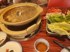 -沙胆彪炭炉牛杂煲(上海日月光广场店)