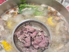 -牛沙暴潮汕牛肉火锅(章江南大道店)