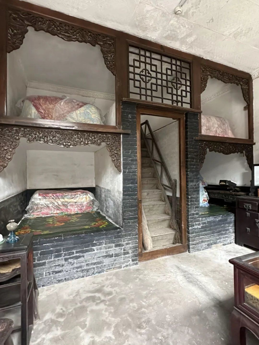 什么?这是古代丫鬟的寝室?