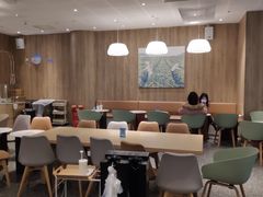 大堂-奈雪的茶(市百一店)