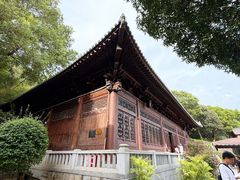 -石峰岩寺