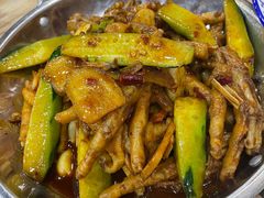 -江城燕子大排档(江汉路步行街店)